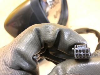 Зеркало правое LEAF 18-