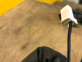 Зеркало правое LEAF 18-