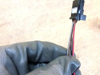 Зеркало правое LEAF 18-