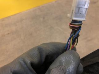 Зеркало правое MURANO Z50 02-07