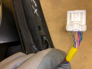 Зеркало левое CX-7 06-12