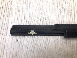 Молдинг двери задний правый 200 14-16 2015 UF 2.4 ED6