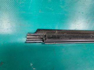 Молдинг двери передний правый COROLLA 120 00-07