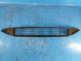 Решетка переднего бампера PRIUS 16- 2016 1.8 2ZRFXE