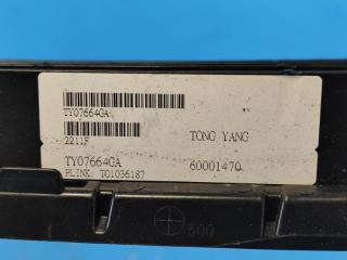 Решетка переднего бампера PRIUS 16- 2016 1.8 2ZRFXE