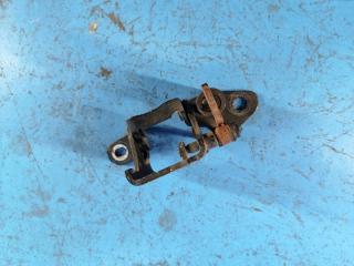 Петля двери верхняя задняя правая CHRYSLER SEBRING 06-10