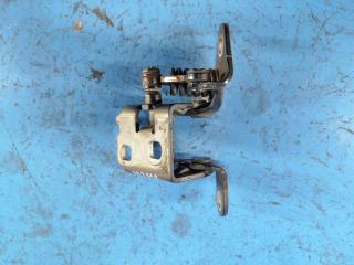 Петля двери нижняя передняя левая CHRYSLER SEBRING 06-10