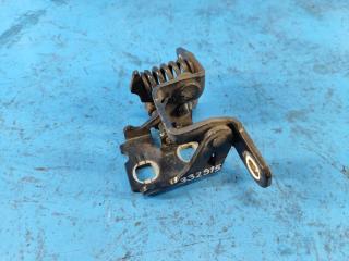 Петля двери верхняя передняя правая CHRYSLER SEBRING 06-10