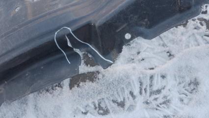 Подкрылок передний левый MITSUBISHI PAJERO 99-06