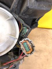 Фара правая MURANO Z50 02-07