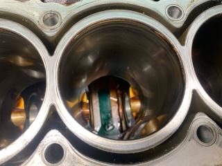 Блок двигателя MAGENTIS 05–10 2008 MG 2.4