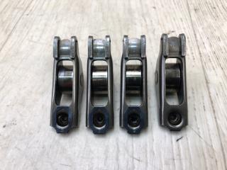 Рокер впускного клапана 200 14-16 2015 UF 2.4 ED6