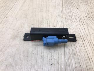 Антенна NISSAN JUKE 10-19 2010