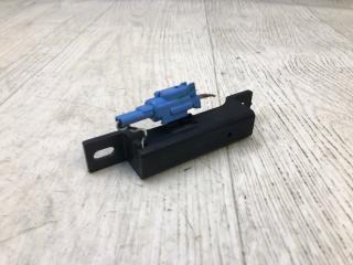 Антенна NISSAN JUKE 10-19 2010