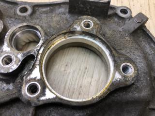 Крышка распредвала передняя правая S-CLASS W221 06-13 2010 Седан M273968 5.5L