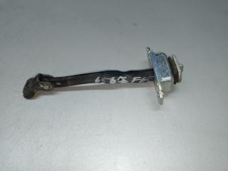 Ограничитель двери передний правый X-TRAIL/ROGUE T32 13-20 2015 T32 2.5 QR25DE