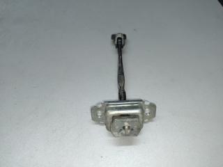 Ограничитель двери задний левый NISSAN X-TRAIL/ROGUE T32 13-20 T32 2.5 QR25DE