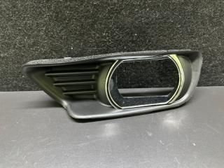 Накладка противотуманной фары правая TOYOTA CAMRY 40 06-11