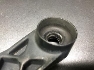 Поводок стеклоочистителя передний правый CAMRY 30 02-06 2003 30 2.4 2AZFE