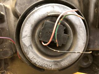 Фара правая X-TRAIL T30 01-07