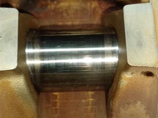 Поршень LEGACY 03-09 BL/BP 2.0 T