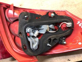 Фонарь наружный правый AURIS 06-12