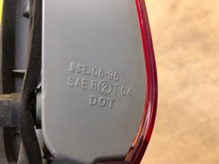 Фонарь внутренний левый CAMRY 40 06-11