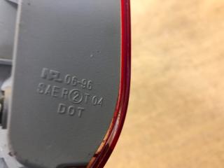 Фонарь внутренний левый CAMRY 40 06-11