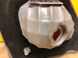 Фонарь внутренний правый COROLLA 150 06-13