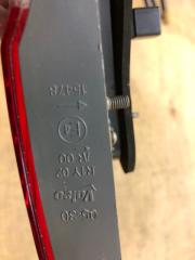 Фонарь внутренний левый AVENSIS 08-18