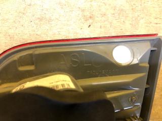 Фонарь внутренний левый AVENSIS 08-18