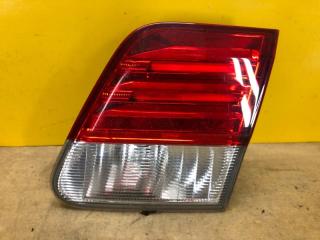 Фонарь внутренний правый TOYOTA AVENSIS 08-18