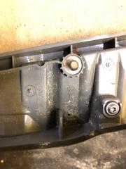 Фонарь внутренний правый AVENSIS 08-18