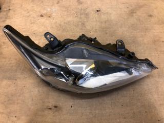 Фара правая CT200 11-17