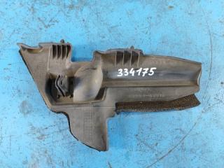 Дефлектор радиатора передний левый TOYOTA PRIUS - 30 09-17 2010