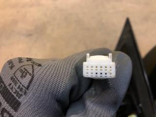 Зеркало правое MURANO Z50 02-07