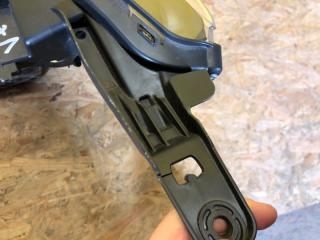 Фара правая LEAF 18-