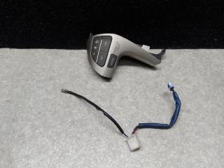 Кнопка управления магнитолой на руль левая TOYOTA CAMRY 40 06-11 Б/У Кнопка управления магнитолой на руль левая TOYOTA CAMRY 40 06-11