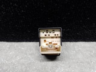 Блок управления зеркалами CAMRY 50 12-15