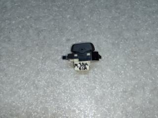 Кнопка центрального замка передняя правая 6 GG 02-07