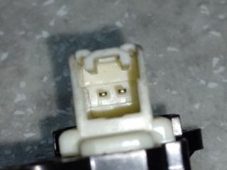 Кнопка центрального замка передняя правая 6 GG 02-07