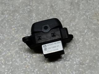 Кнопка центрального замка передняя правая 3 BK 03-08