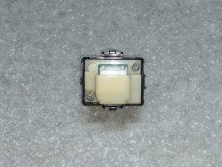 Кнопка центрального замка передняя правая LEXUS GS350 GS300 05-11