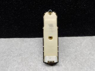 Кнопка стеклоподъемника передняя правая ES300 ES330 01-06