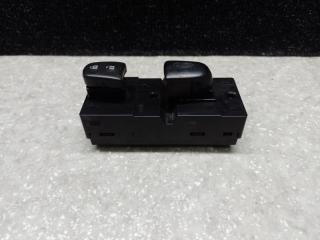 Кнопка стеклоподъемника передняя правая SENTRA B17 12-21