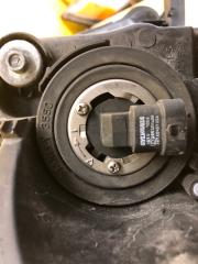 Фара левая OUTLANDER XL 05-13