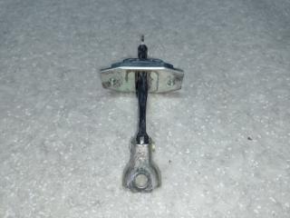 Ограничитель двери передний левый TOYOTA RAV4 13-19 Б/У Ограничитель двери передний левый TOYOTA RAV4 13-19