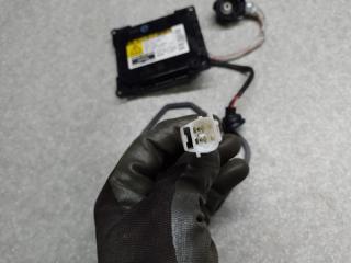 Блок розжига ксенона правый CAMRY 40 06-11