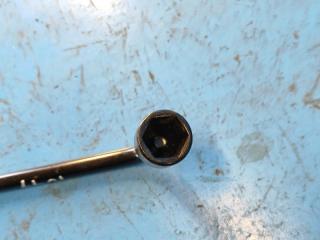 Ключ балонный TOYOTA PRIUS - 30 09-17 ZVW30