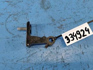 Петля двери левая AUDI A6 (C7) 11-18 2011